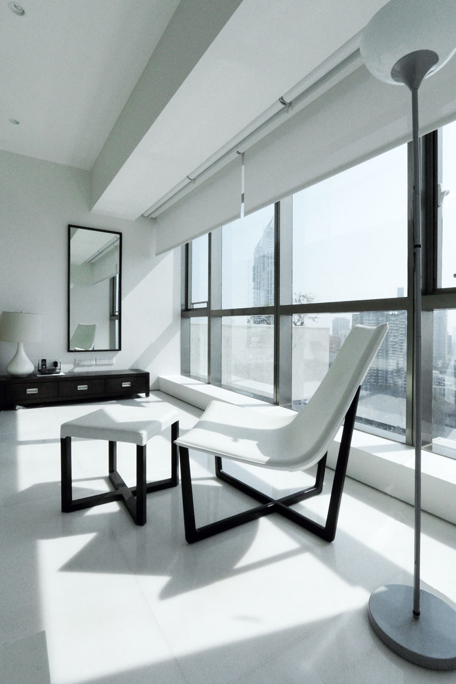 Apartment by the Bay Bedroom • WE Design Studio • Architects & Interior Designers in India • WE Design Studio • Architects & Interior Designers in India